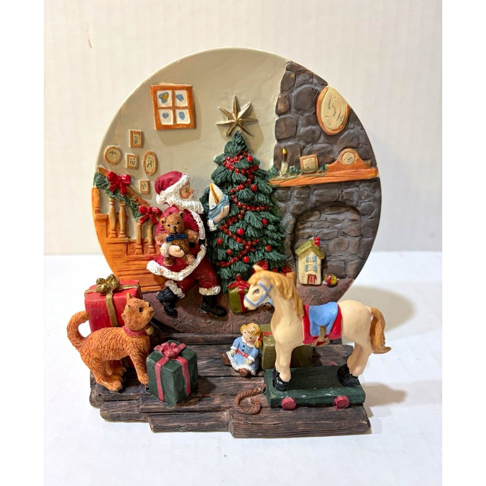 Collectors Edition A Christmas Remembered 1997 Santa Resin Figurine Boxed